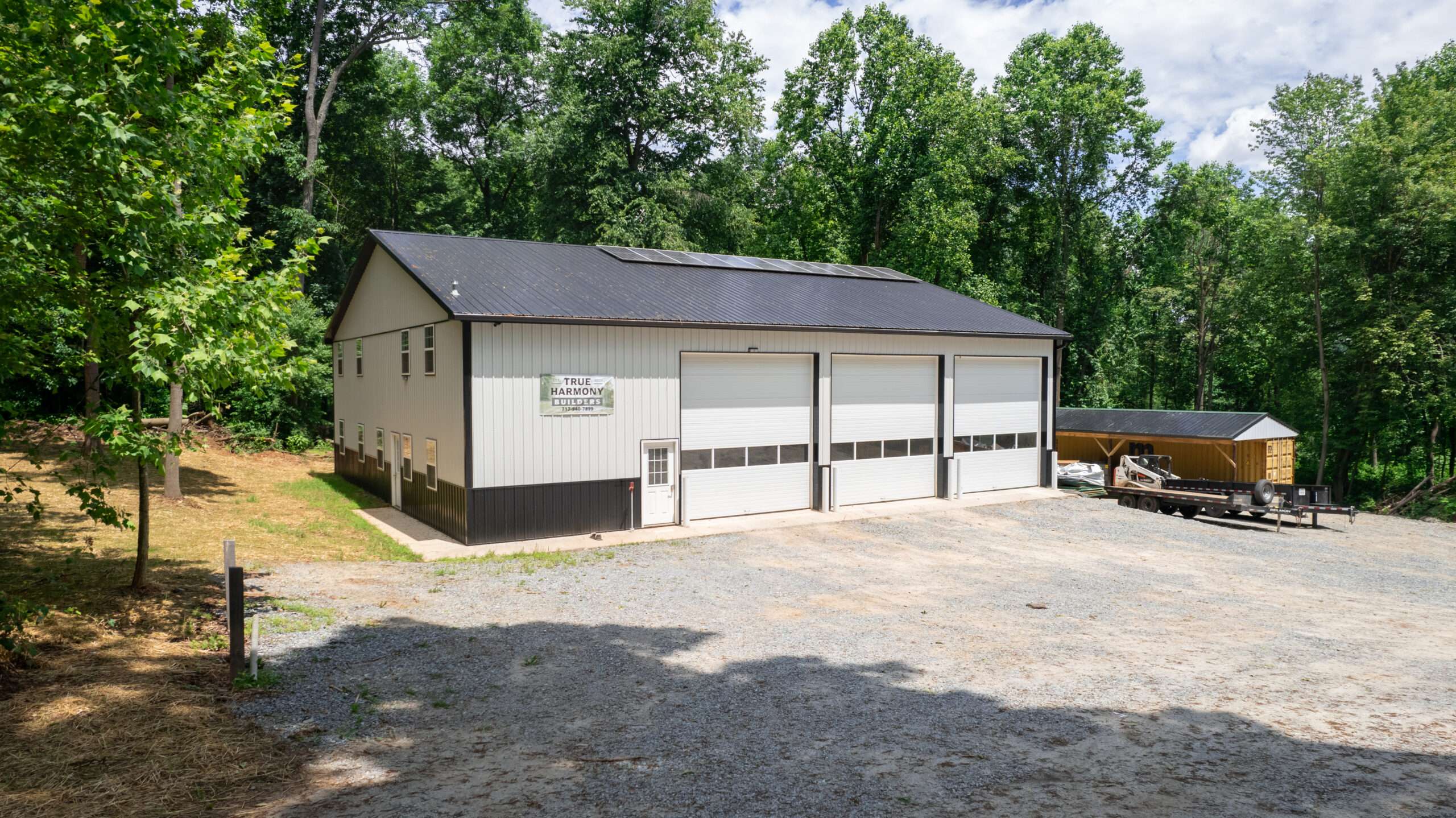 Pole barn