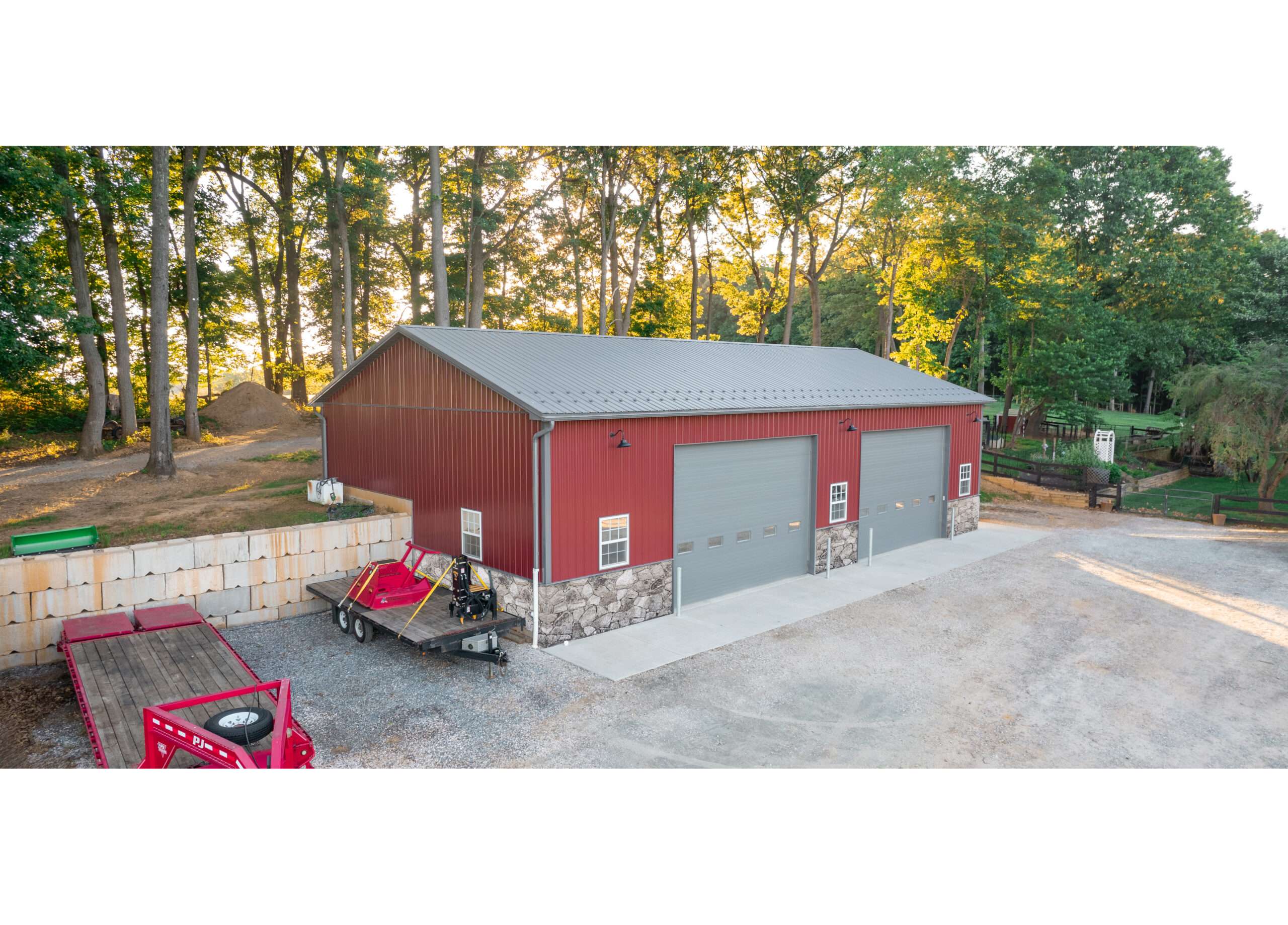 Pole barn building